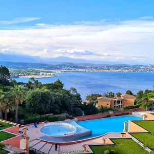 https://vue-mer-et-sur-la-baie-de-cannes.fr-provencehotel.com